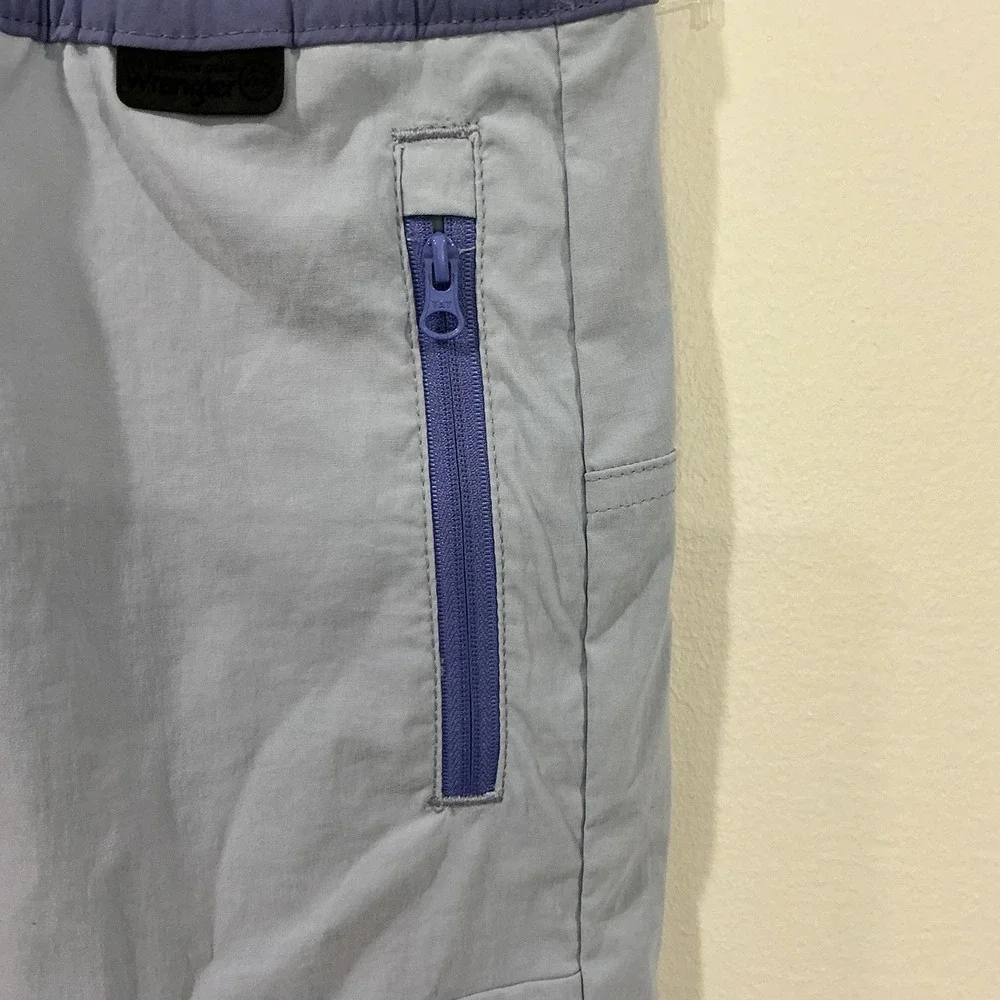 Wrangler All Terrain Gear ATG Womens Tide Short Size XXL NWT Gorpcore ColorBlock